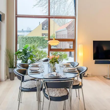 Lägenhet Awesome Apartment In Vaeggerlose With Wifi